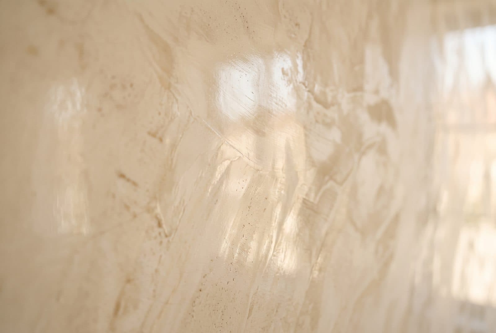 Venezianischer Putz in Creme
